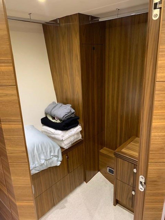 Купить яхту Piece Of Ship Predator в Shestakov Yacht Sales