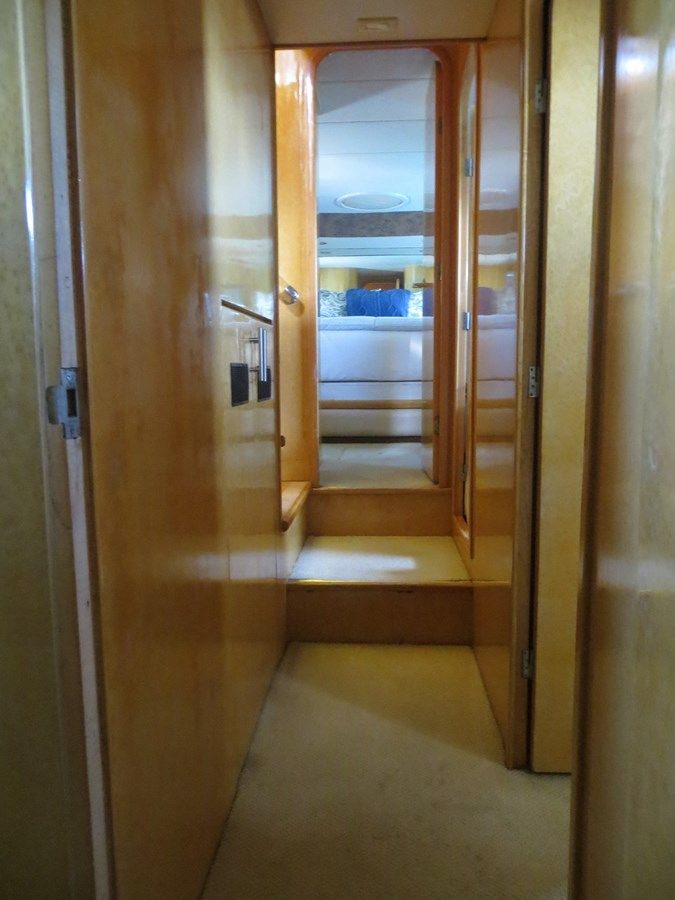 Продажа яхты Sanity