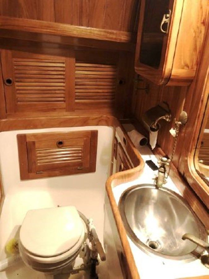 the best price on HERMITAGE 38