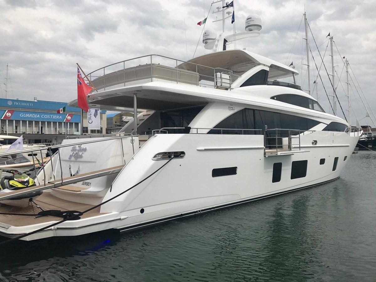 best yacht sales deals Spirit of Elijah Princess 30M