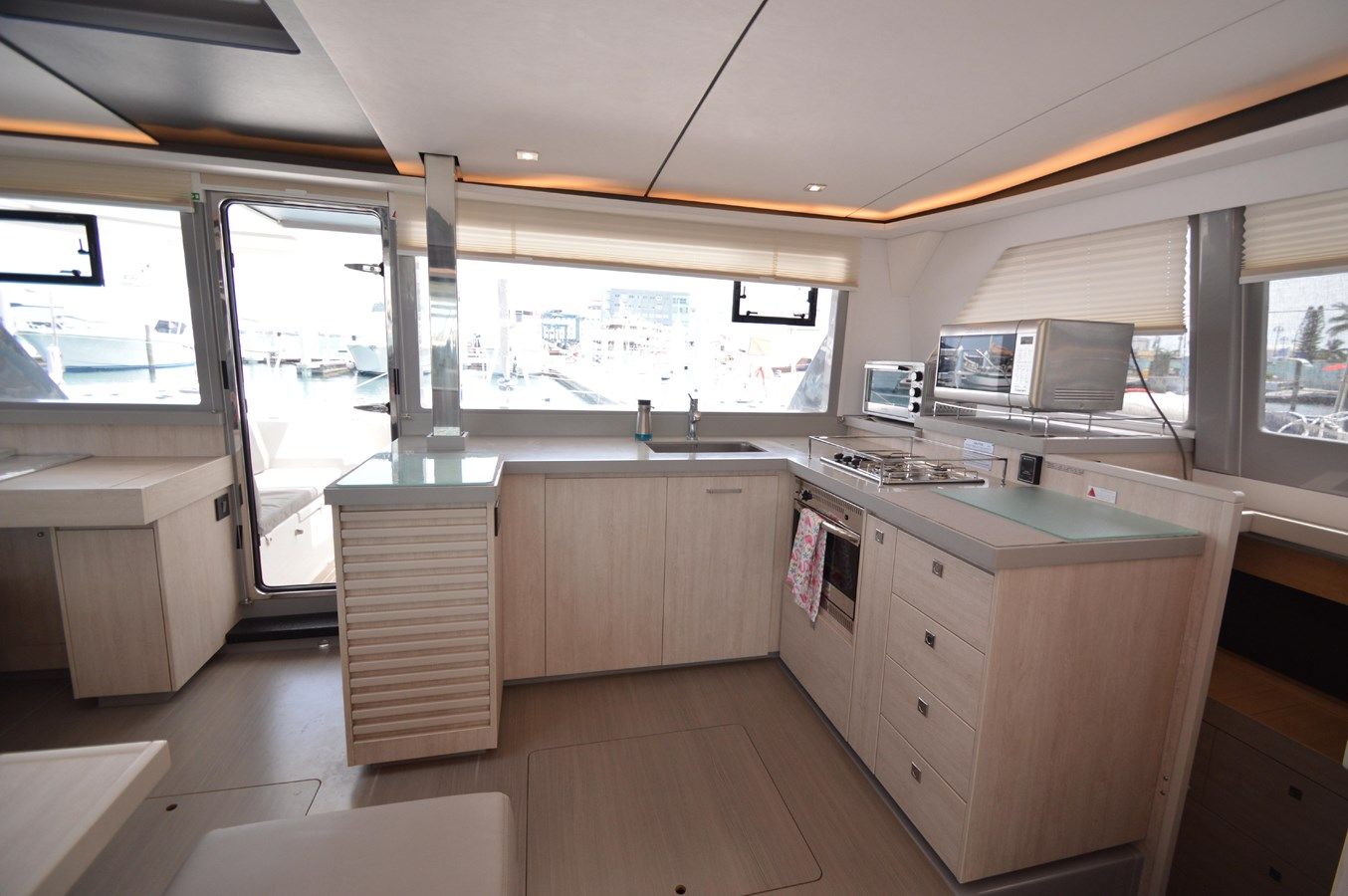 MIMOSA - Leopard Catamarans yacht sale