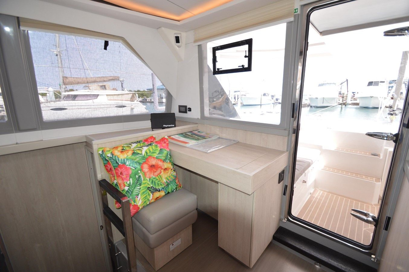 MIMOSA - Leopard Catamarans