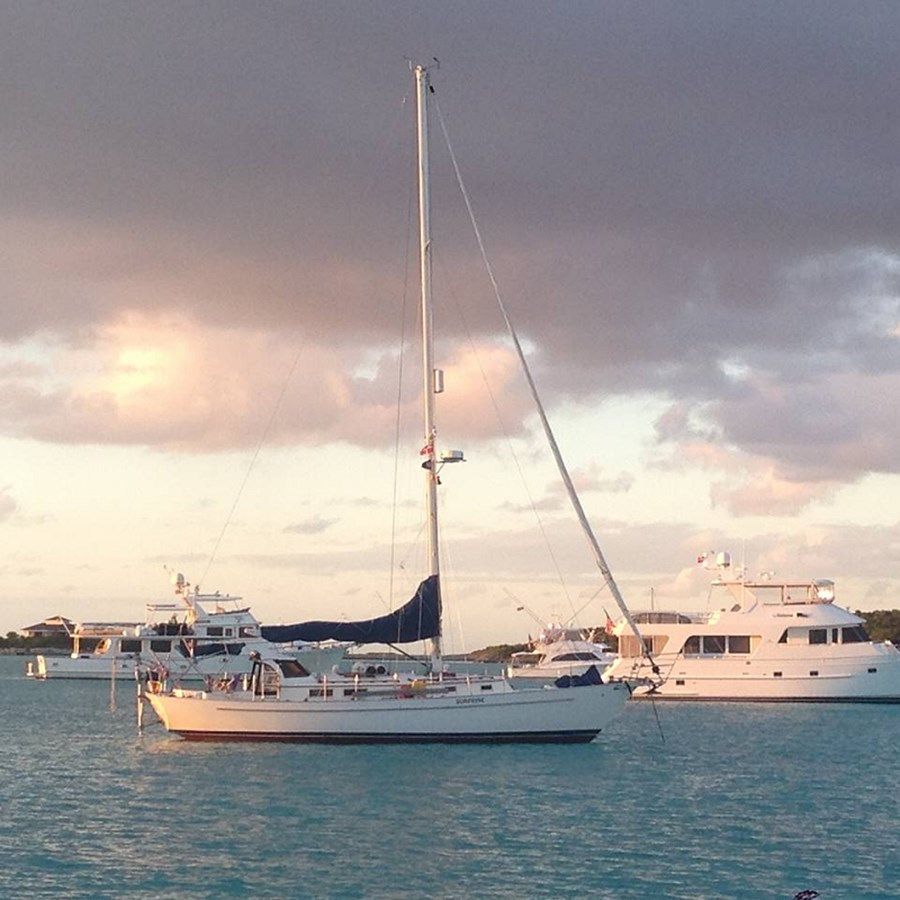 Купить яхту Big Surprise 42 в Shestakov Yacht Sales