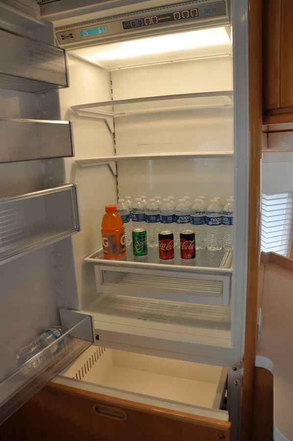 Buy a yacht La Linda Vida 2003