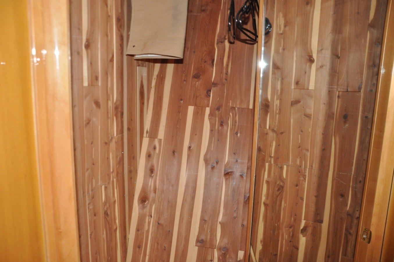 best yacht sales deals La Linda Vida 58