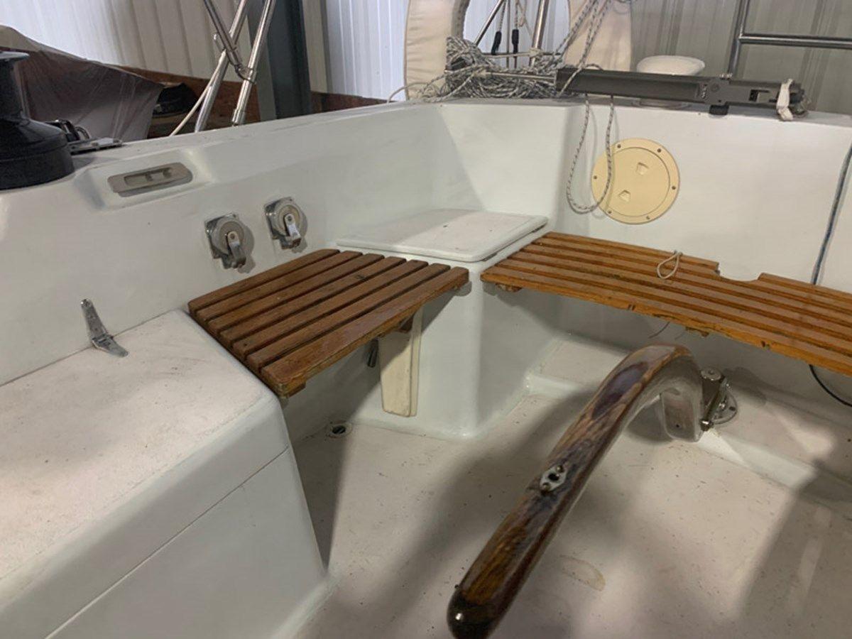 Buy a yacht Blue Devil 1980