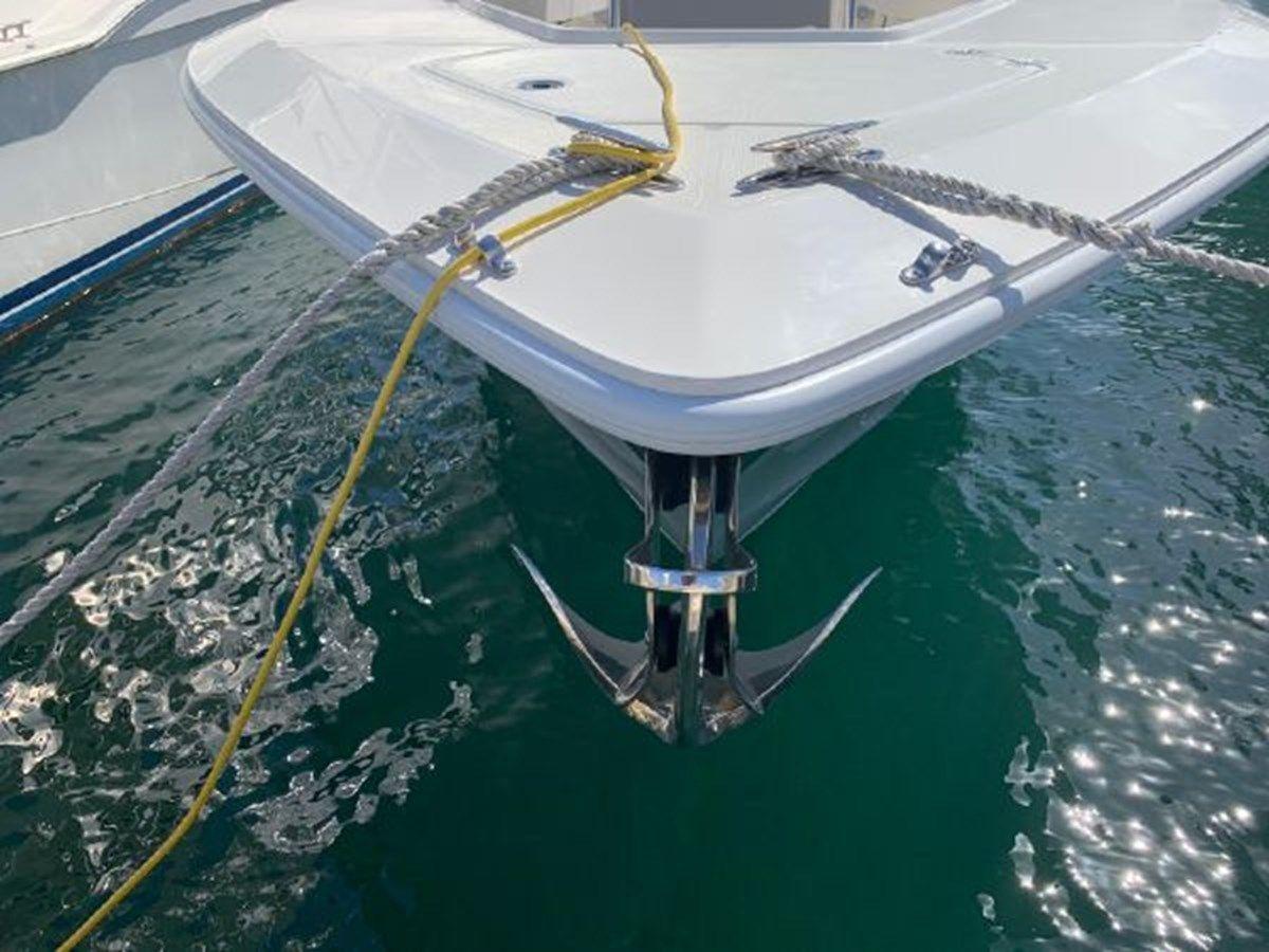 best yacht sales deals 2019 SeaVee 390Z 2019