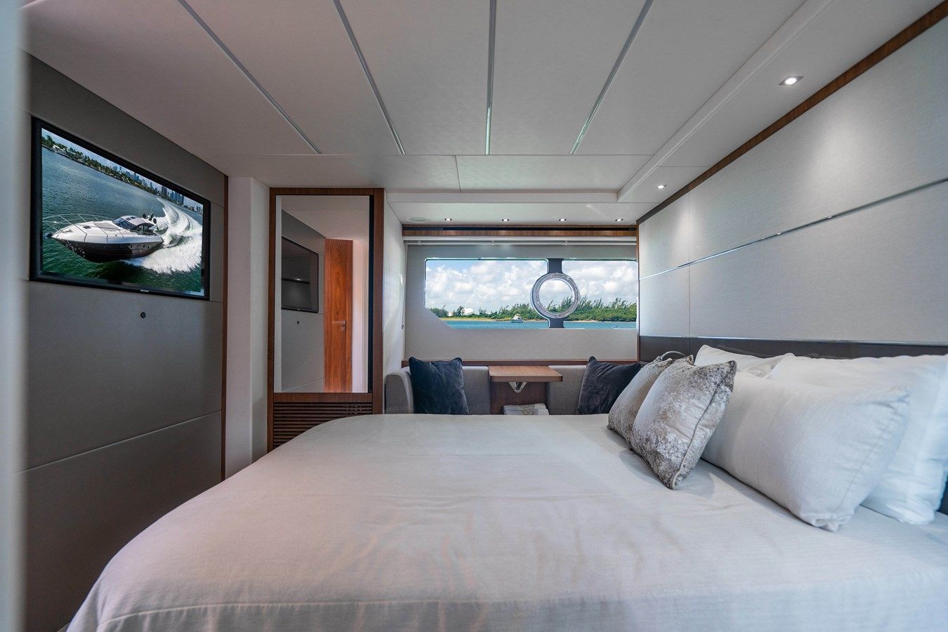 Купить - - Sunseeker