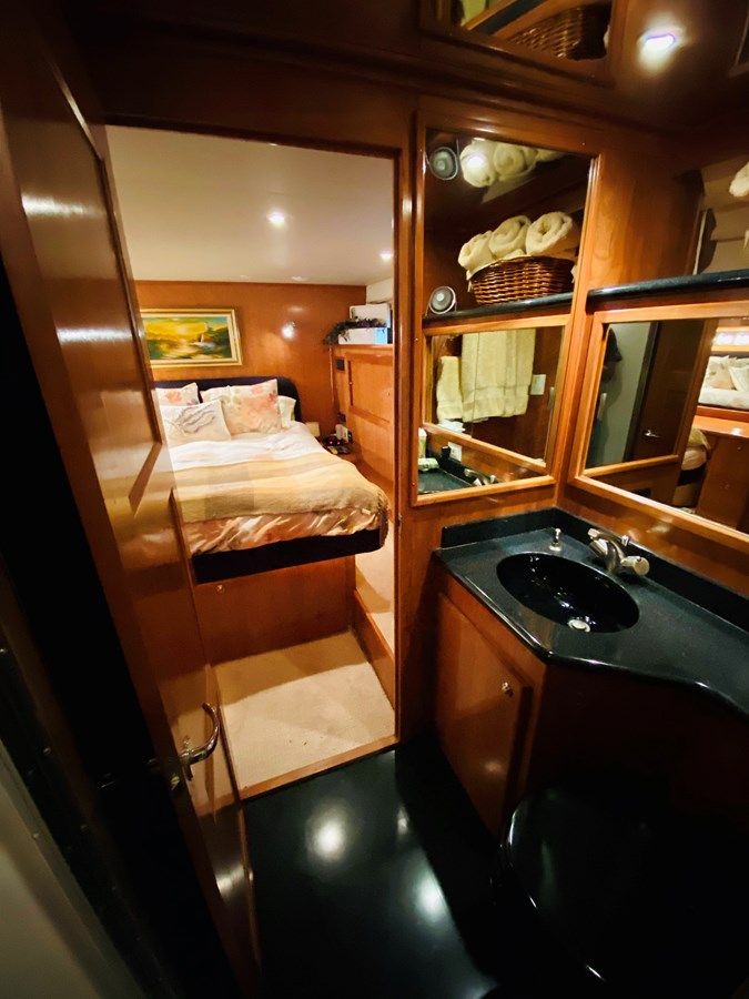 the best price on The Motley Crew 57