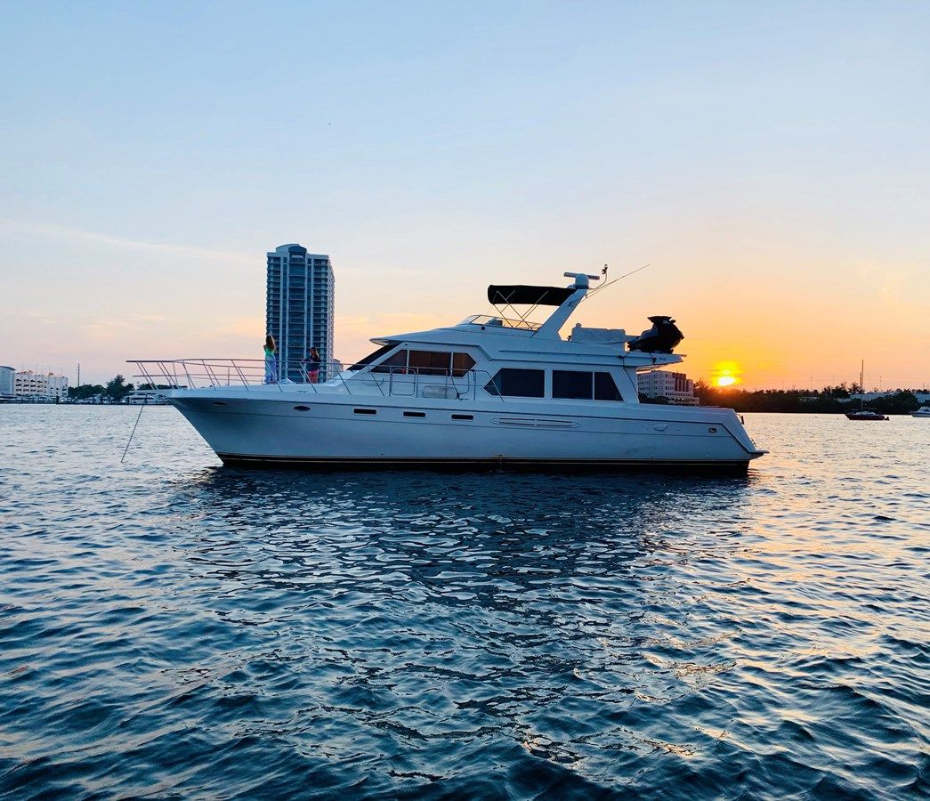 The Motley Crew 5700 Rival price