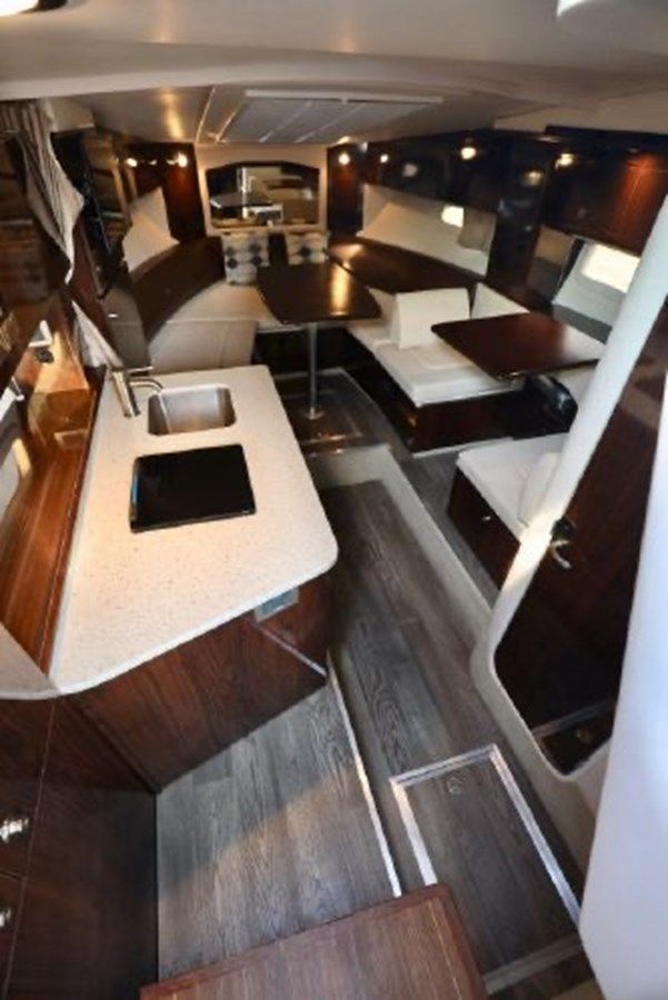 Buy a yacht PURA VIDA 2015