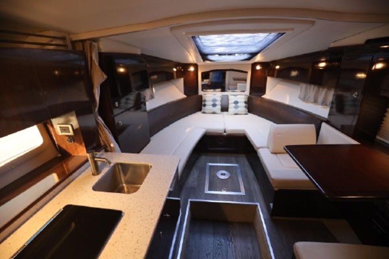 PURA VIDA - SEA RAY yacht sale