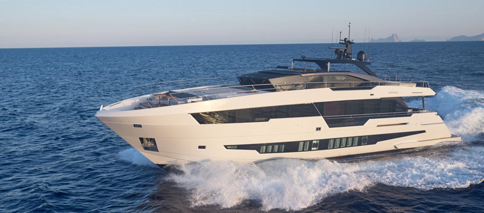 Лучшая цена на AST100CENROY 100