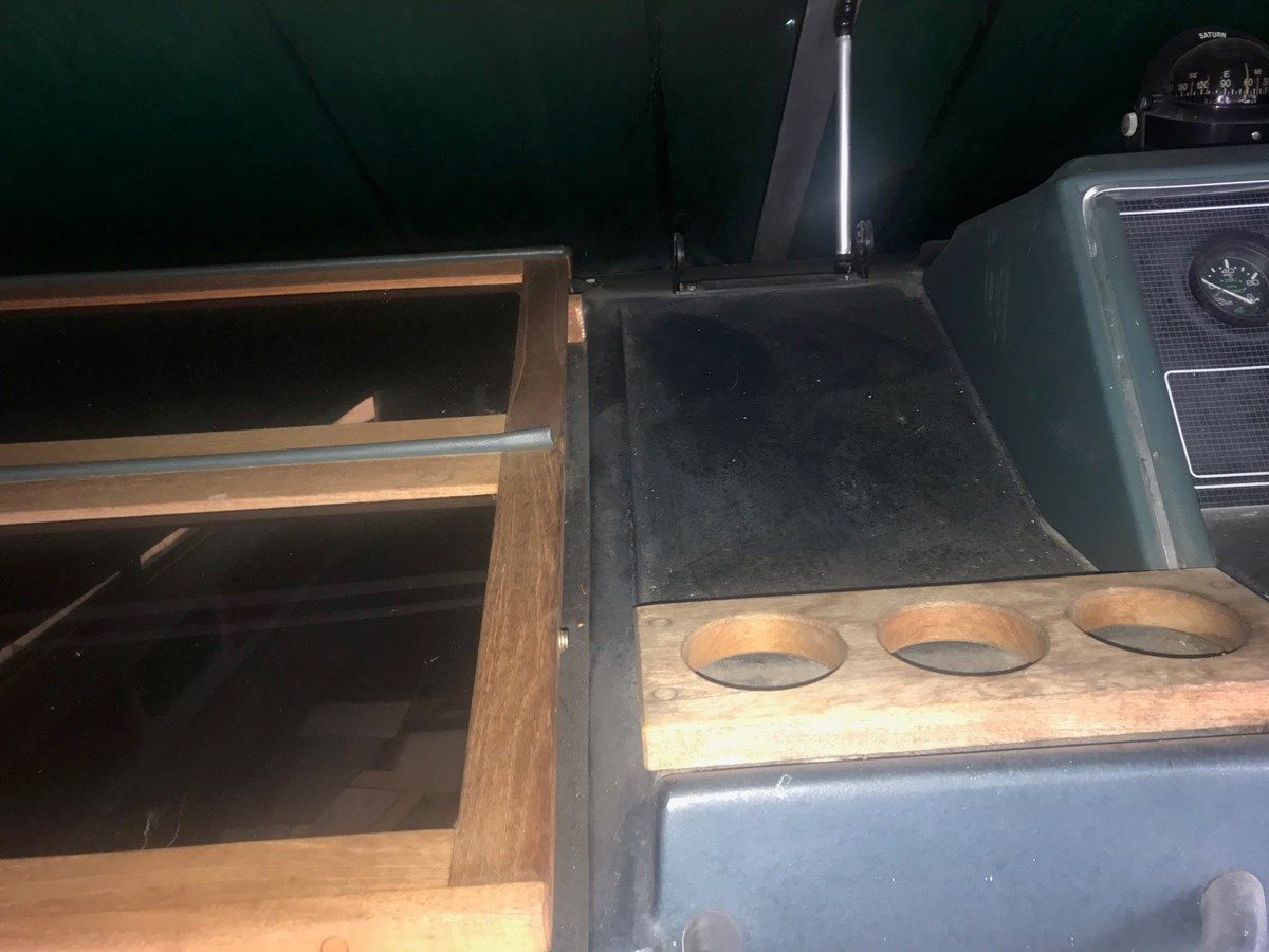 1999 Sea Ray 268 - SEA RAY