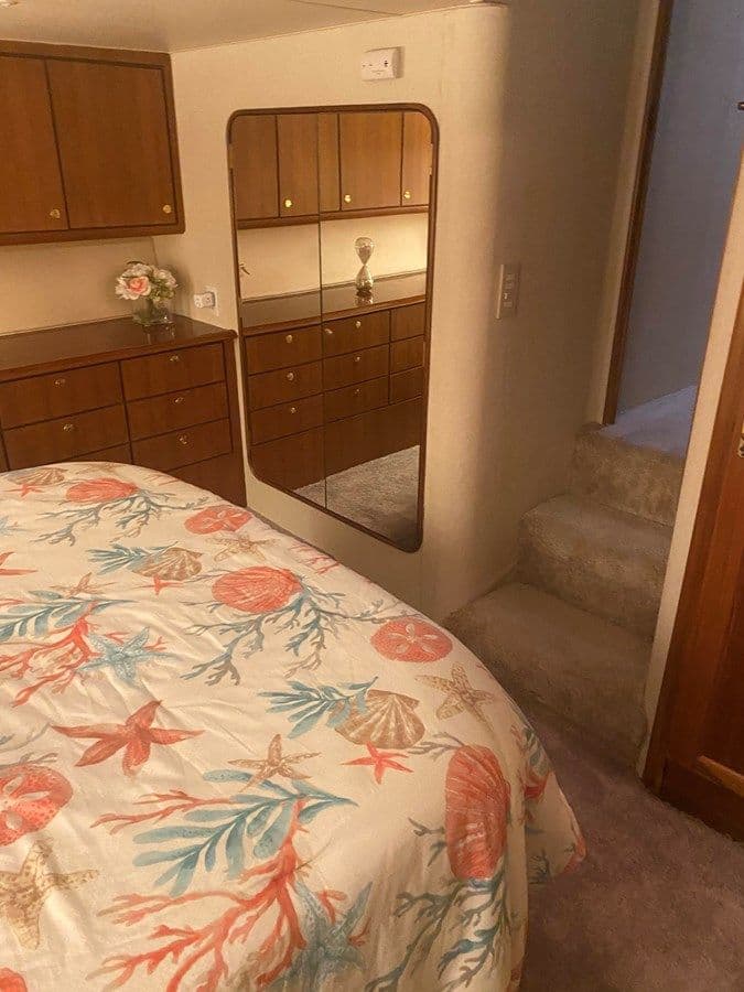 Reel Therapy - OCEAN YACHTS