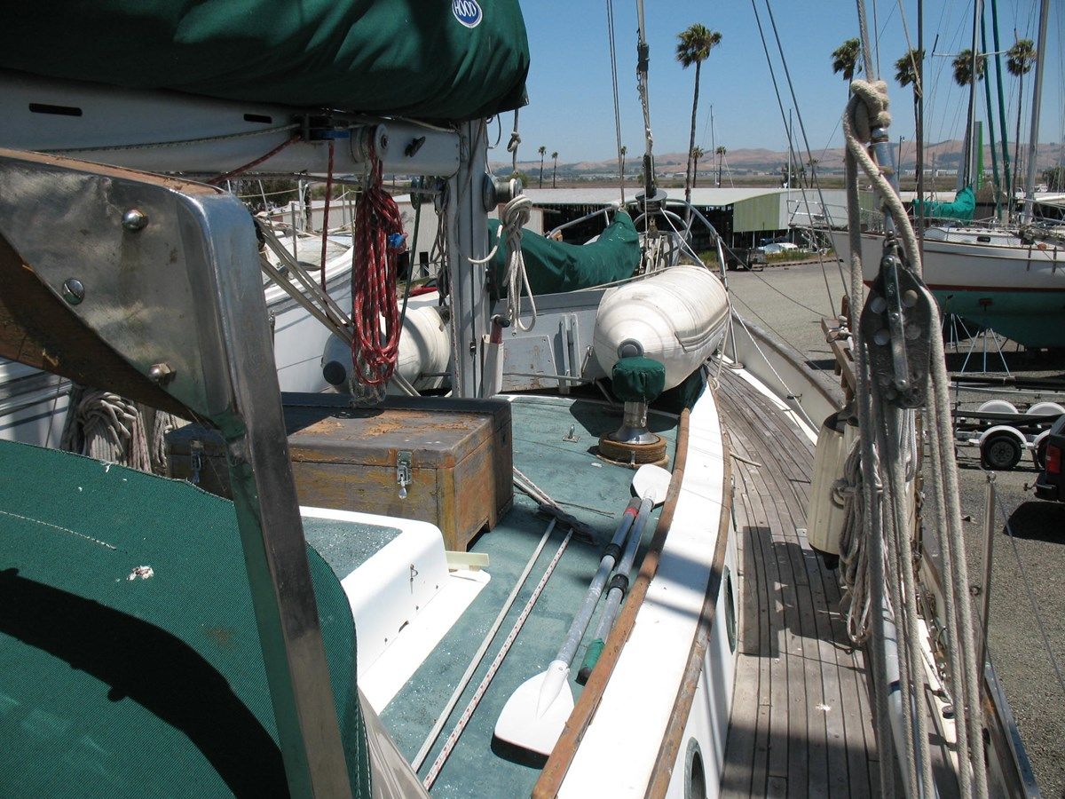 Buy a yacht Notre Isle Cutter