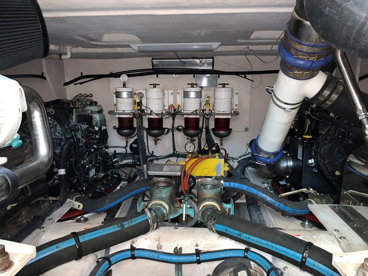 Buy a yacht Endless Summer 54