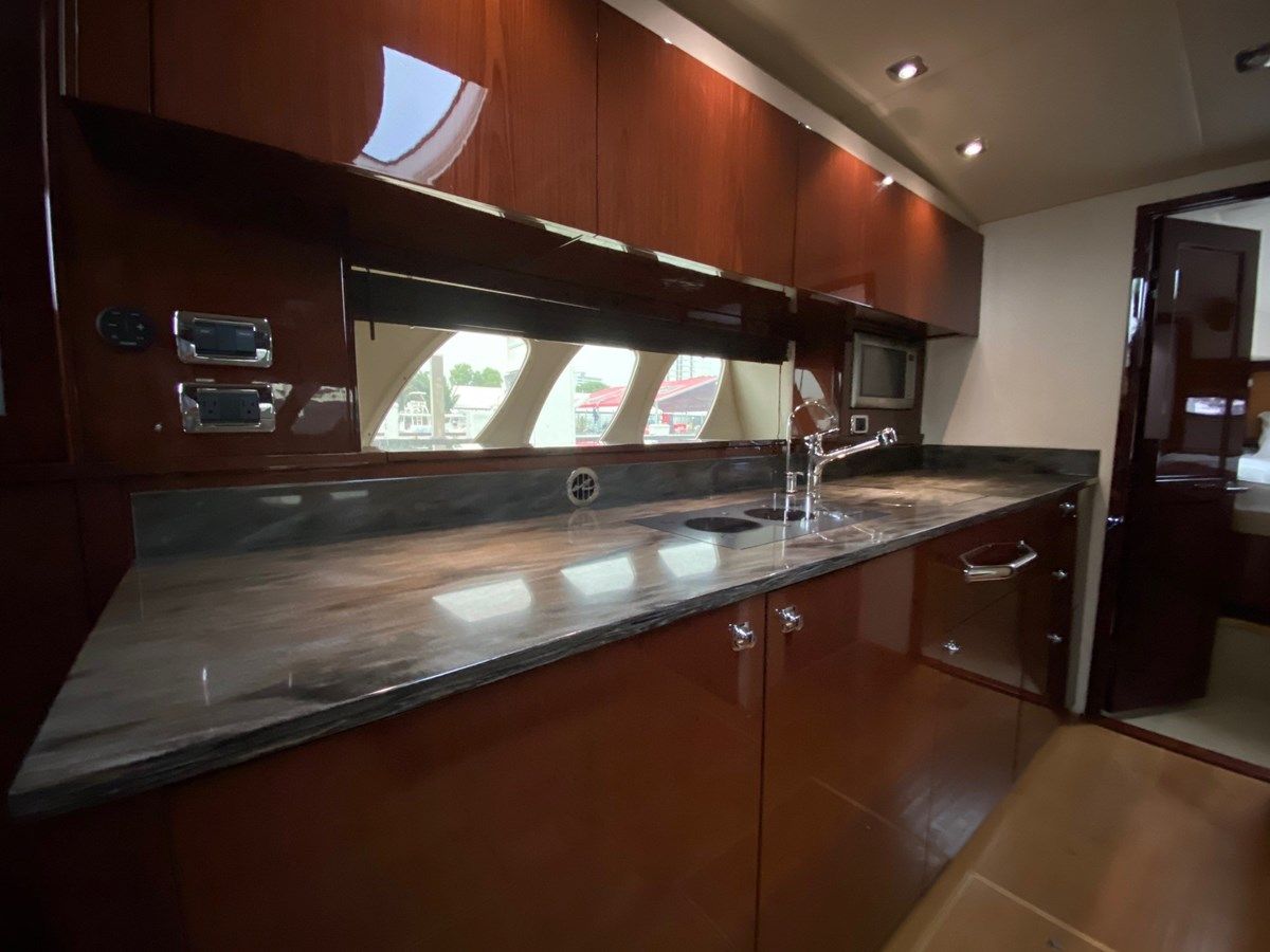 best yacht sales deals Endless Summer - SEA RAY