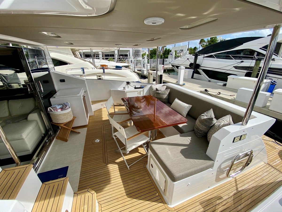 Searenity II - Azimut Yachts