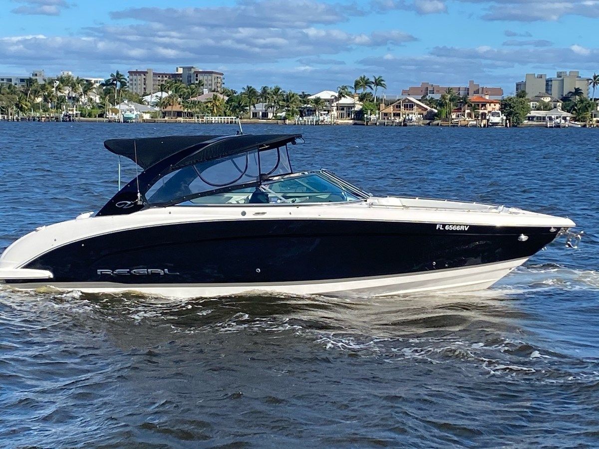 Buy a yacht - 3200 Bowrider