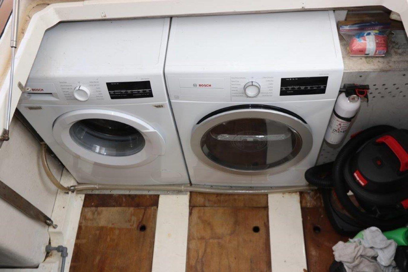 Buy a Sea Sun Squadron at Shestakov Yacht Sales