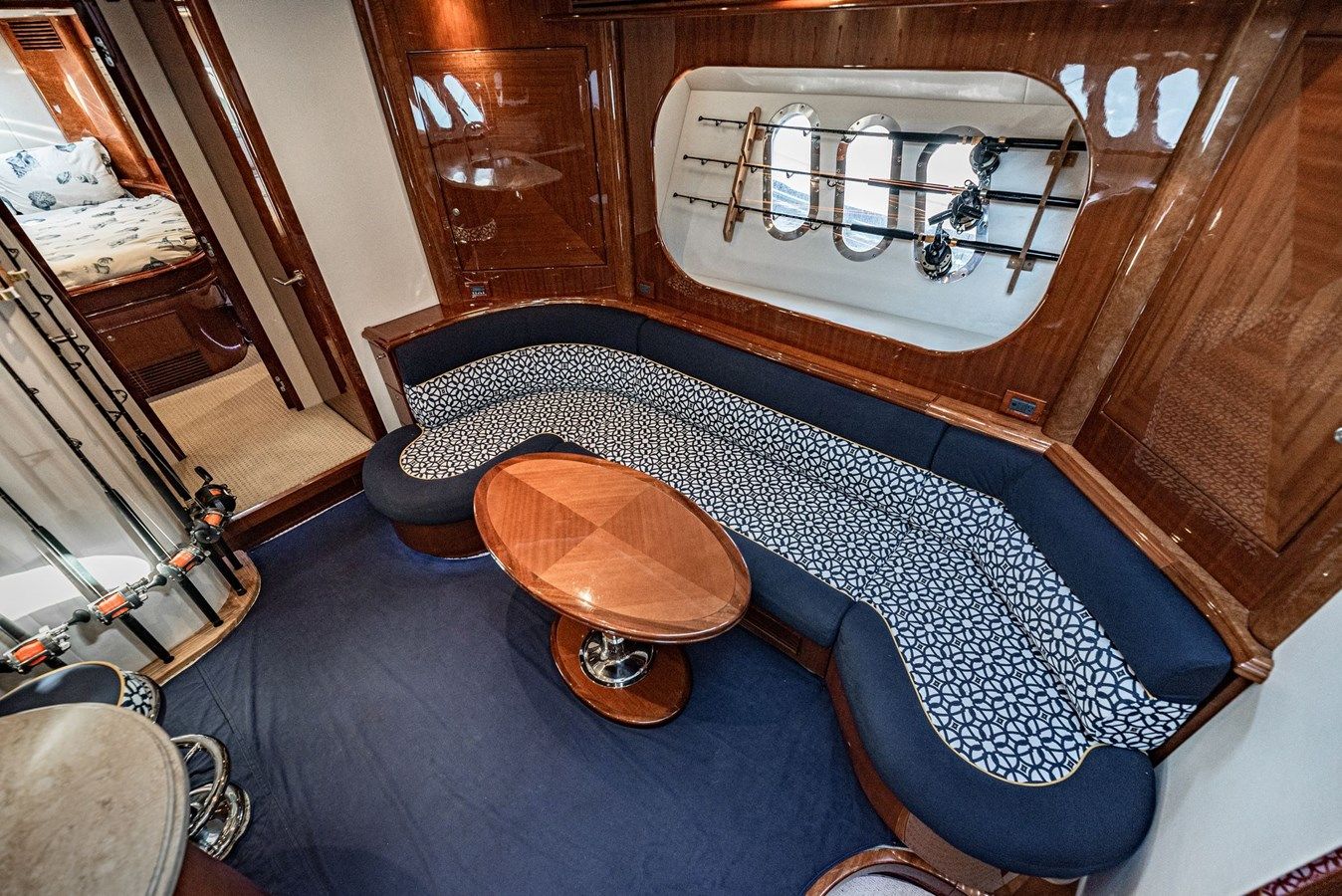 Лучшая цена на DAY BY DAY 62