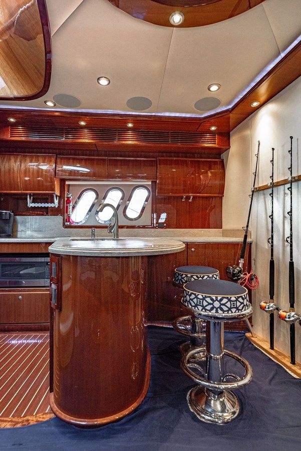 Продажа яхты DAY BY DAY - MCKINNA