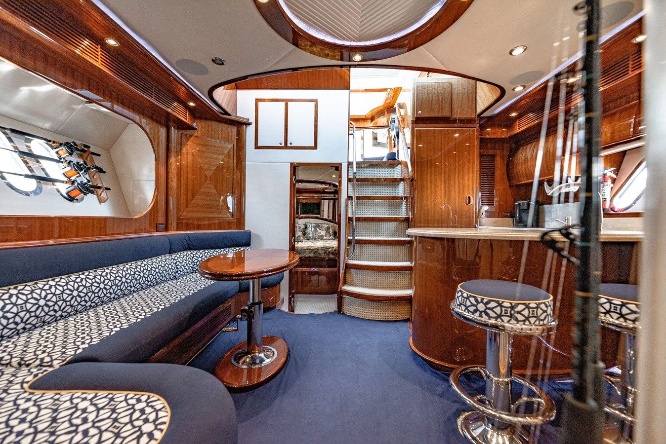 Лучшие предложения покупки яхты DAY BY DAY - MCKINNA