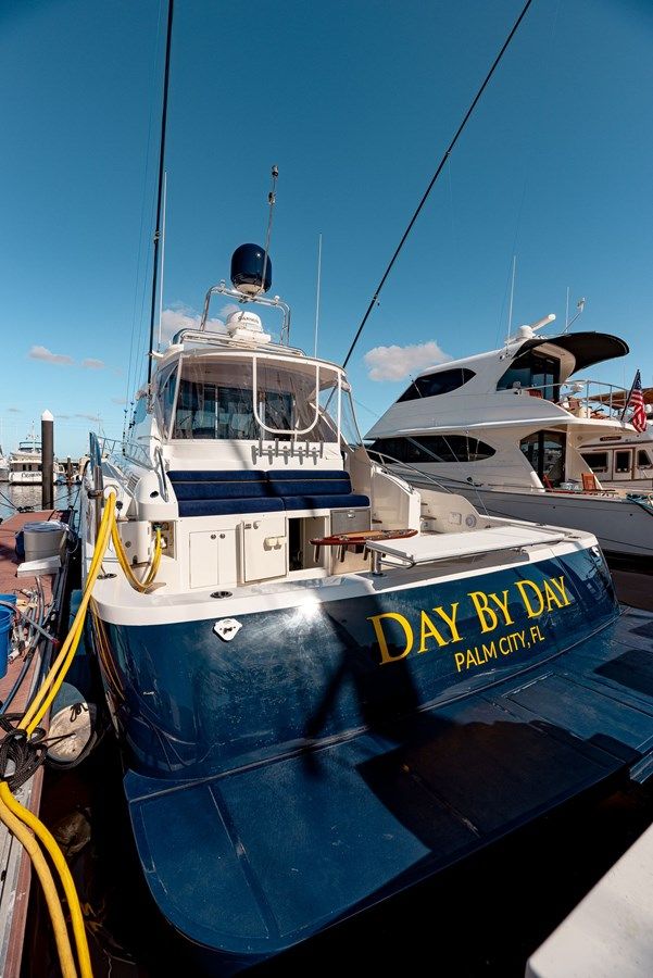 Купить яхту DAY BY DAY - MCKINNA в Shestakov Yacht Sales