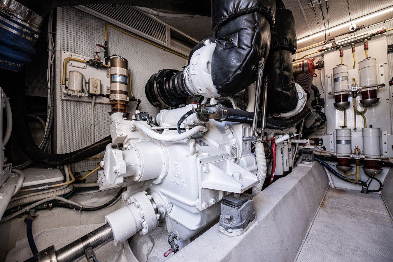 Купить DAY BY DAY 2009