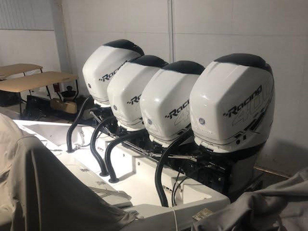 Buy a - - Midnight Express Powerboats at Shestakov Yacht Sales