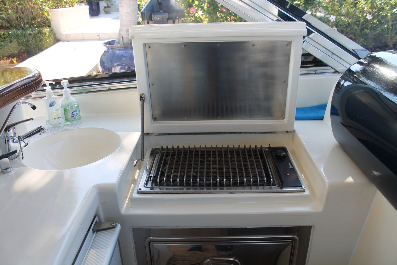 Magnifica 74 yacht sale