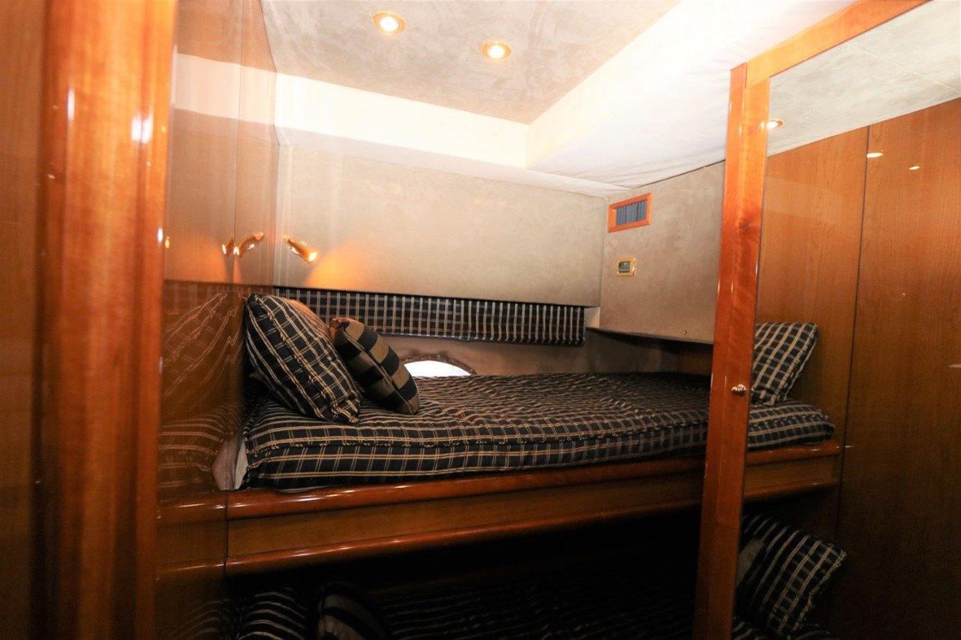 Buy a yacht Second Thoughts - Sunseeker