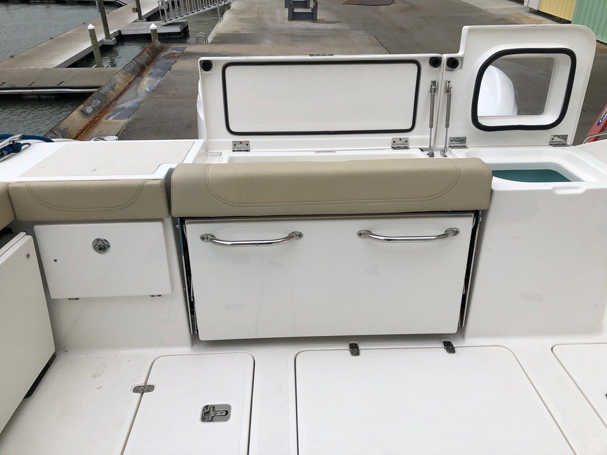 Buy a New Listing - PURSUIT BOATS at Shestakov Yacht Sales