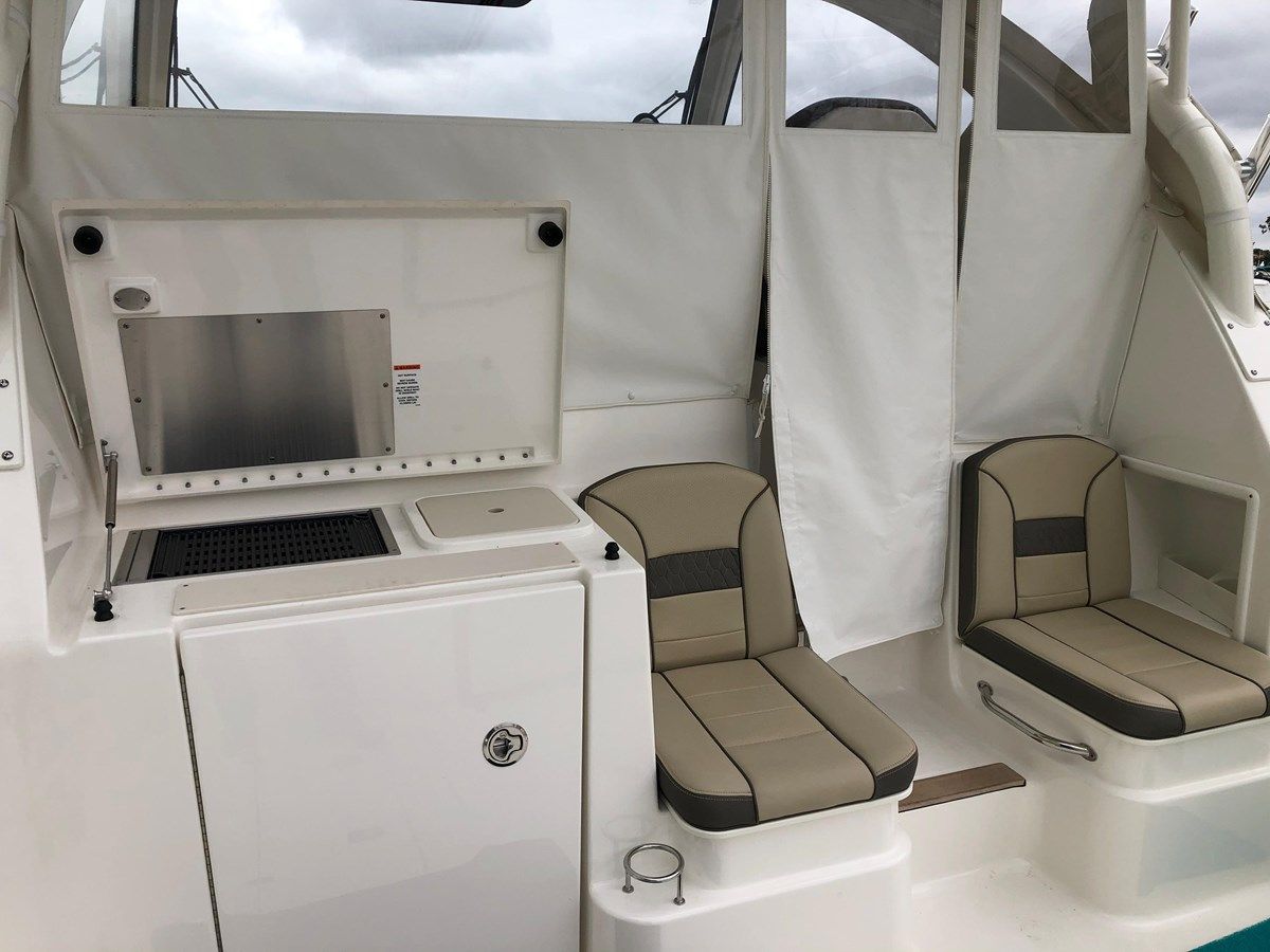 Buy a yacht New Listing 355