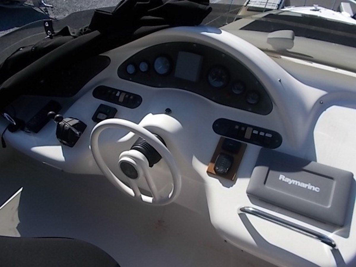 - - Azimut Yachts price