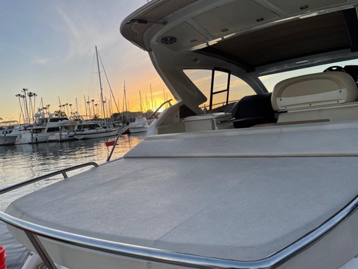 Buy a yacht Bula - Cranchi