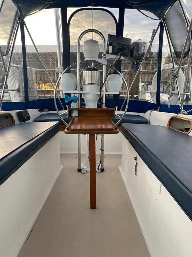 Лучшая цена на Far Side 1983