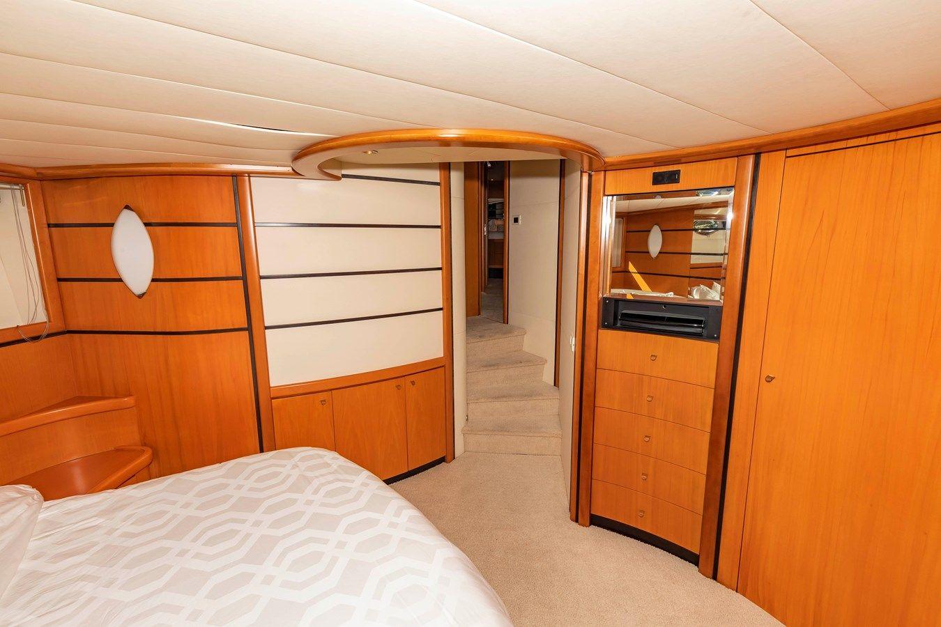 best yacht sales deals FREE SPIRIT - PERSHING
