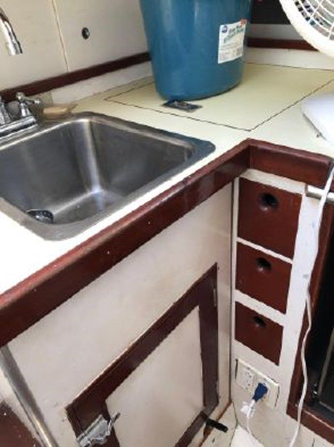 Buy a yacht Aries - OWENS