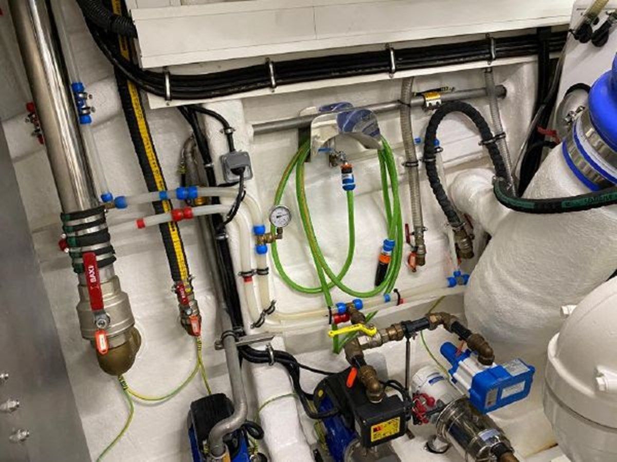 the best price on The Only Blue 66 Fly 2019