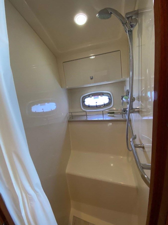 Buy a yacht NO NAME 2010