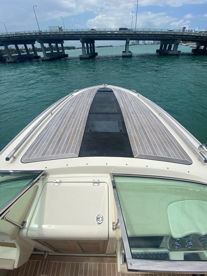Buy a -- - CHRIS-CRAFT at Shestakov Yacht Sales