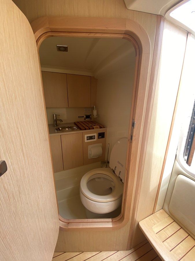 best yacht sales deals -- - CHRIS-CRAFT