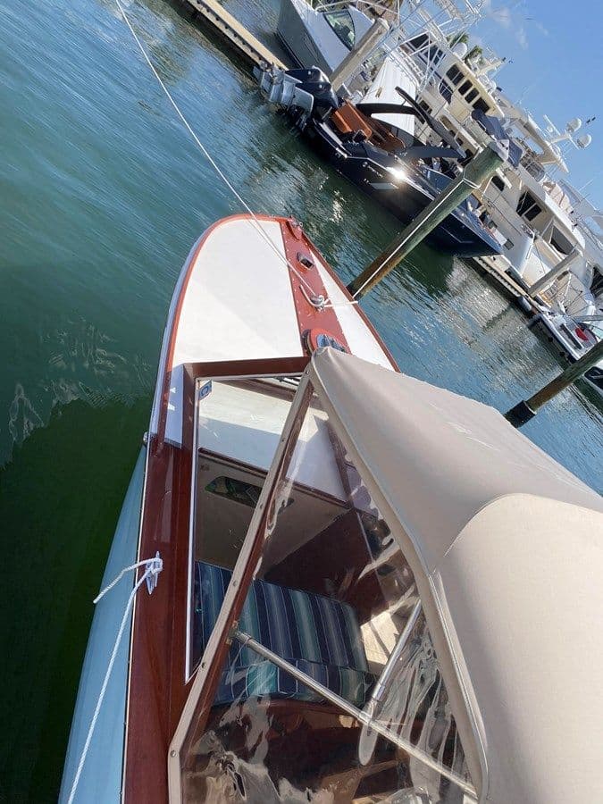 Mumken - CHRIS-CRAFT