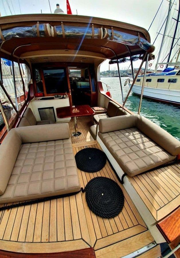 best yacht sales deals CINTONIK 45