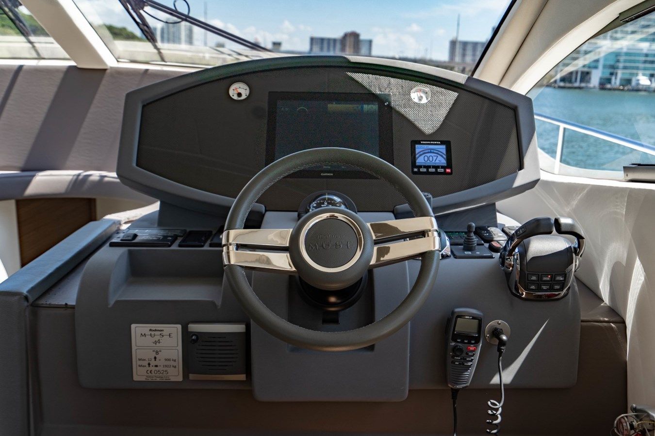 Купить яхту NO NAME - RODMAN в Shestakov Yacht Sales