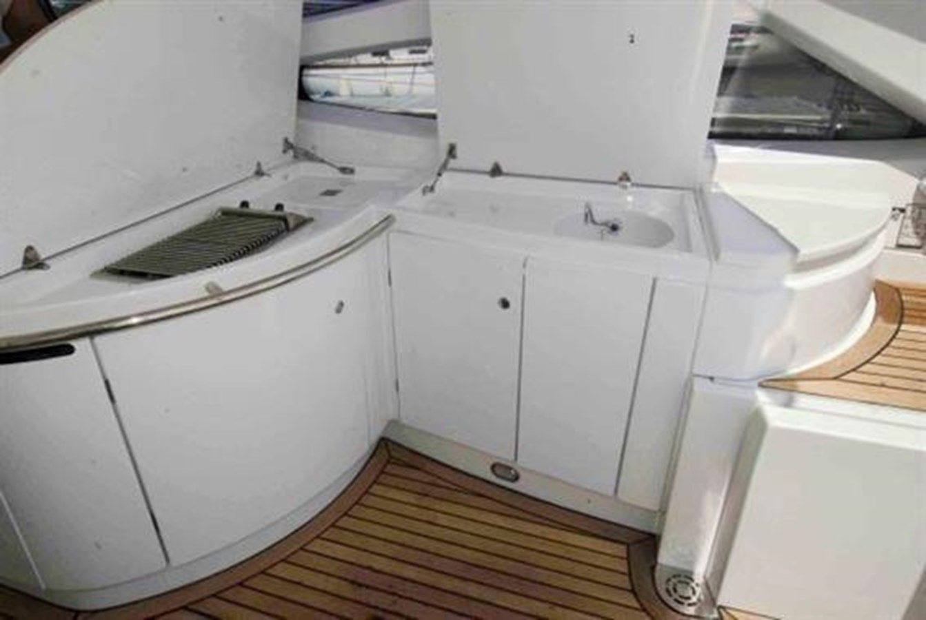 Buy a yacht JR ENTERPRISE 2001