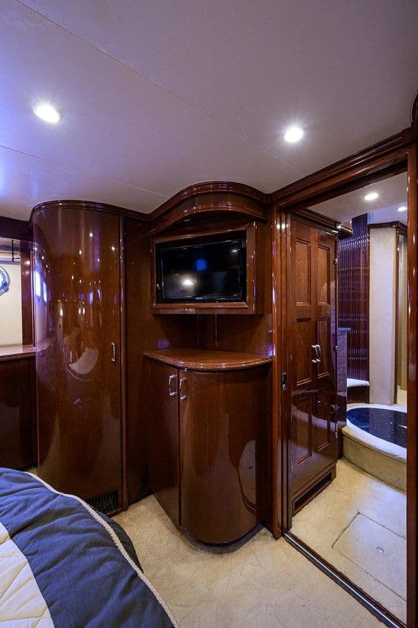 the best price on 59 MARQUIS - Marquis