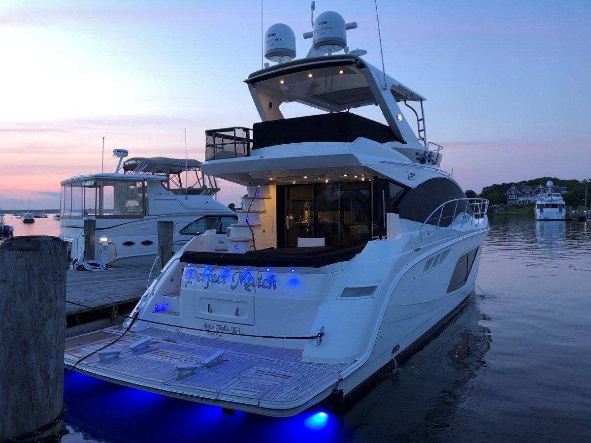 Buy a yacht PERFECT MATCH - SEA RAY
